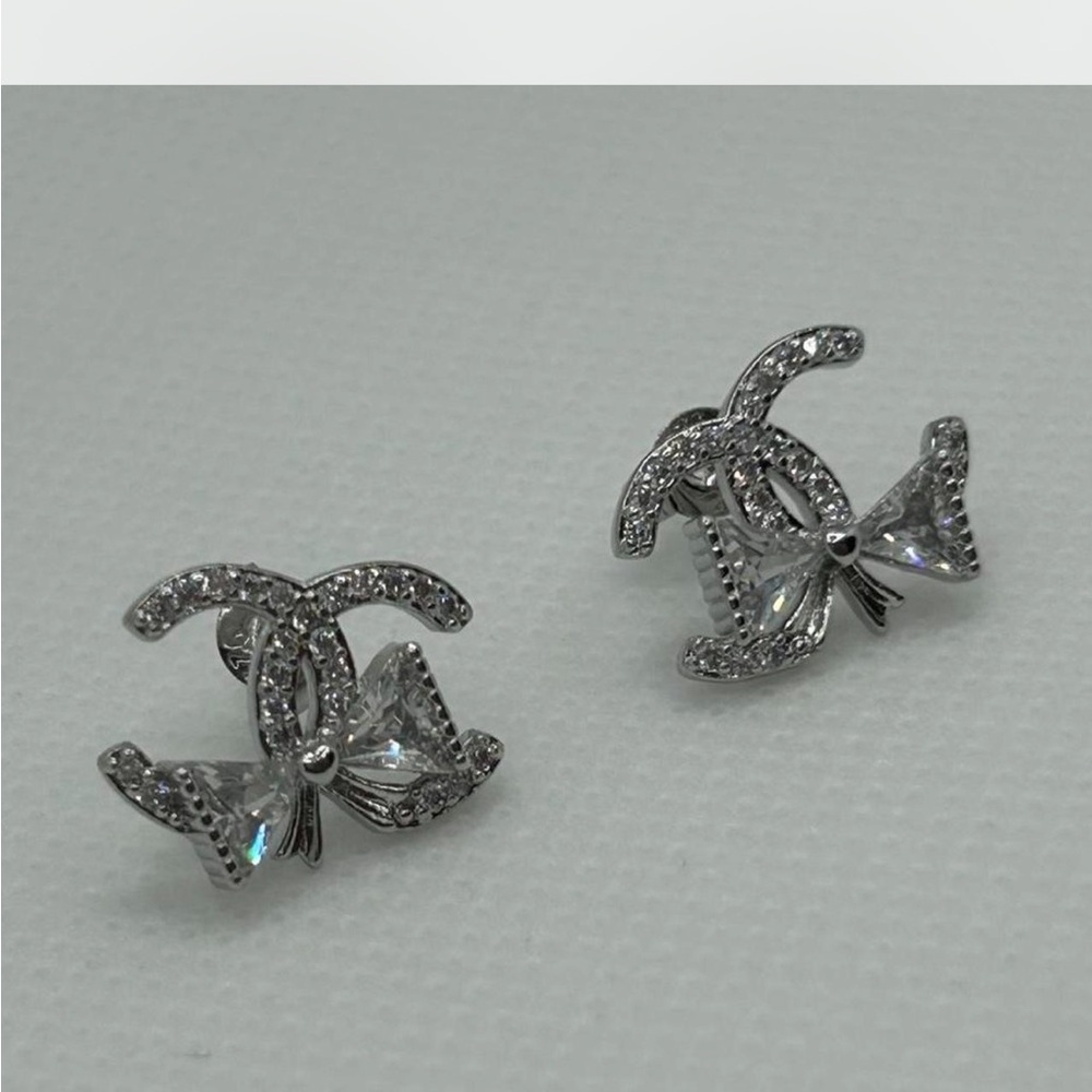Silver Tine Double CC earrings with rhinestones #luxury #glamour